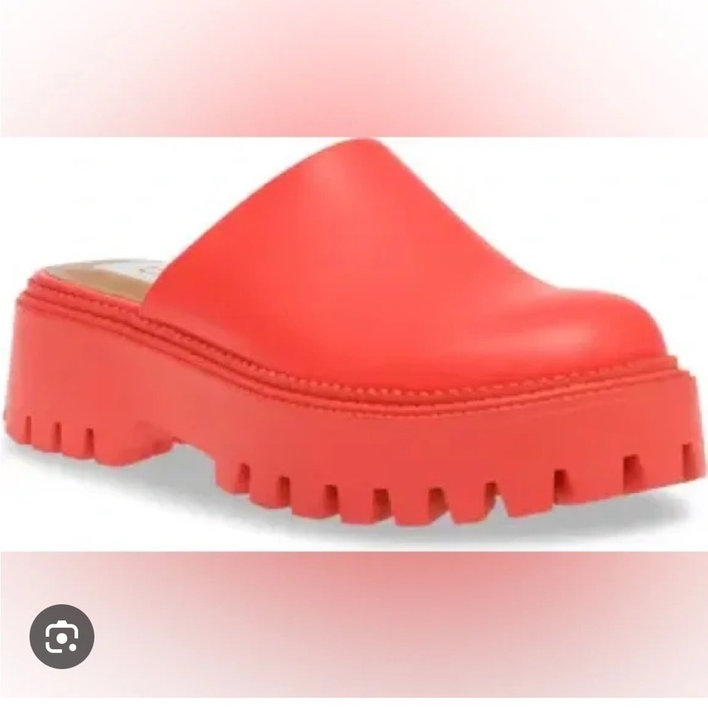 NEW DV Lexy Lug Sole Clog in orange (7)